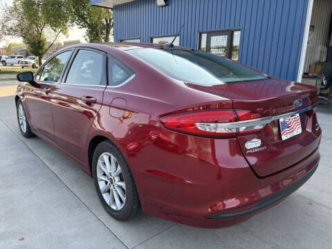 2017 Ford Fusion SE