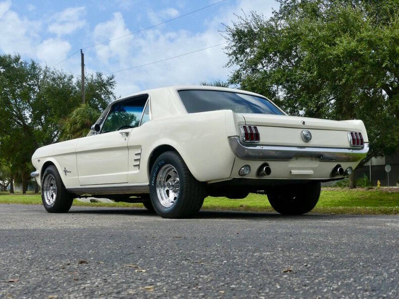 1966 Ford Mustang