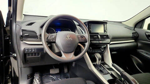 2024 Mitsubishi Eclipse Cross ES
