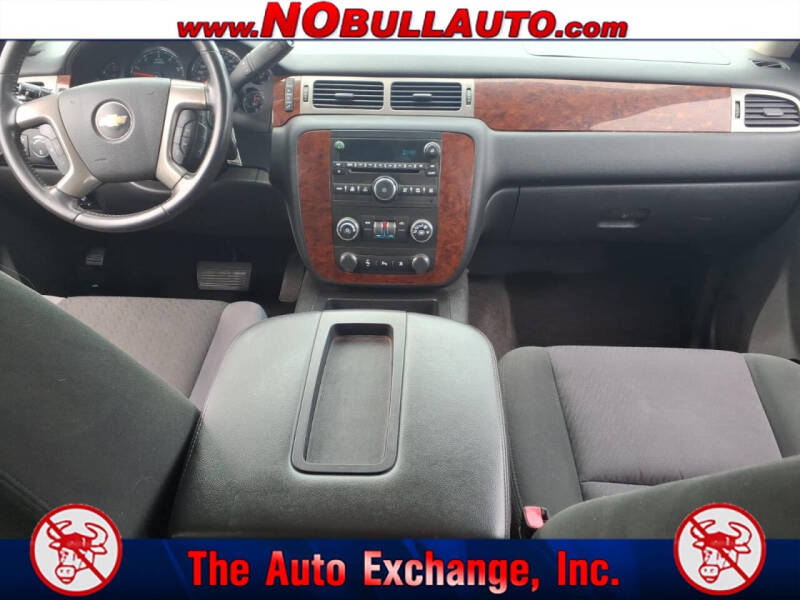2011 Chevrolet Suburban LS
