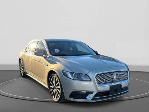 2017 Lincoln Continental Select