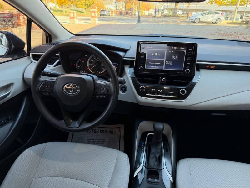 2021 Toyota Corolla LE