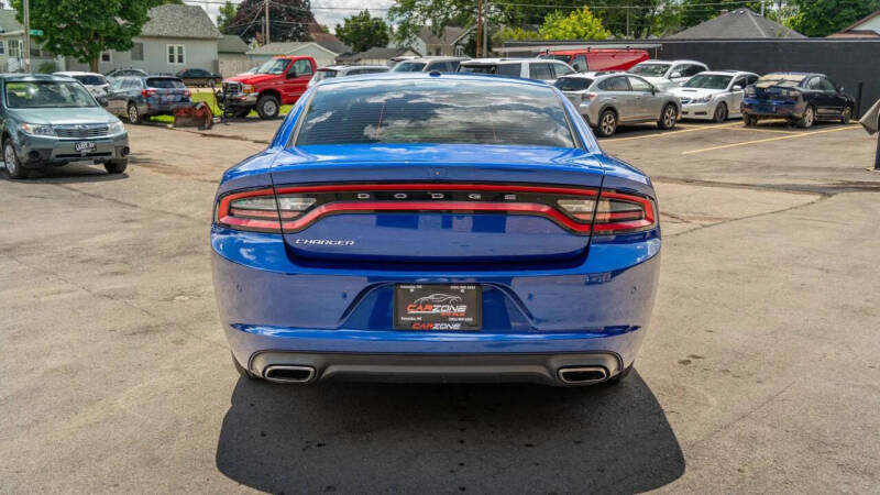 2019 Dodge Charger SXT
