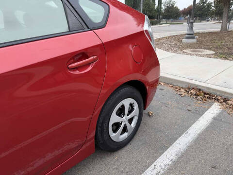 2013 Toyota Prius Three