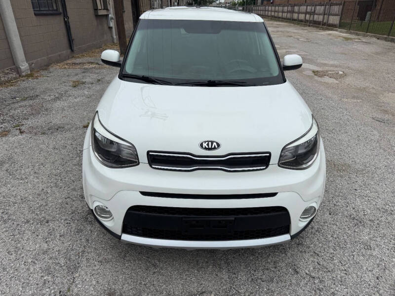 2018 Kia Soul +