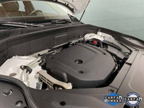 2025 Volvo XC90 B6 Plus Bright Theme 7P