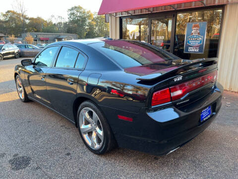 2014 Dodge Charger R/T Plus