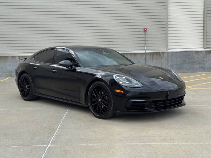 2020 Porsche Panamera 4