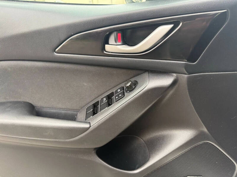 2015 Mazda MAZDA3 i Touring