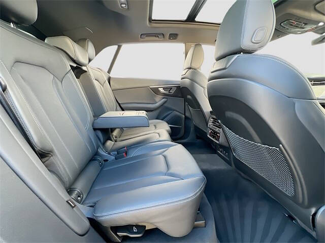 2025 Audi Q8 quattro Prestige 55 TFSI