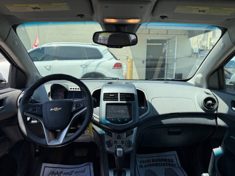 2013 Chevrolet Sonic LT Auto