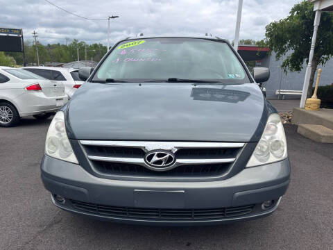 2007 Hyundai Entourage SE