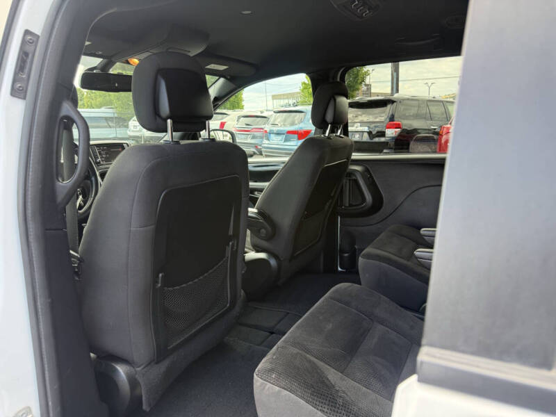 2019 Dodge Grand Caravan SE
