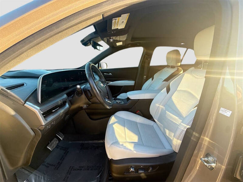 2024 Cadillac XT4 Sport