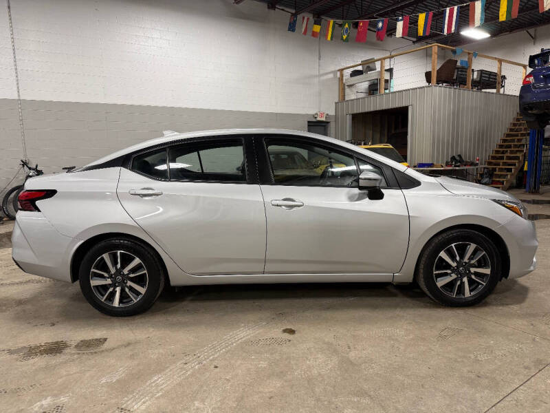 2021 Nissan Versa SV