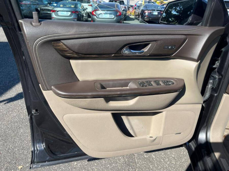 2015 GMC Acadia Denali