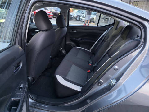 2021 Nissan Versa SV