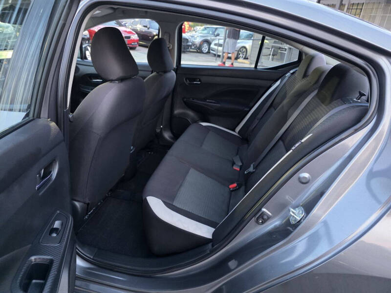 2021 Nissan Versa SV