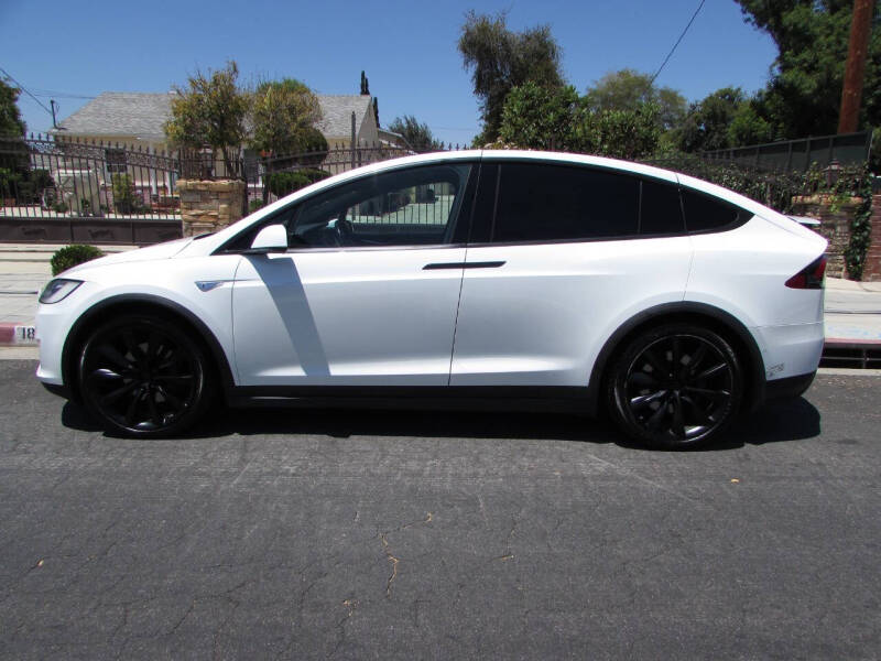 2016 Tesla Model X 90D
