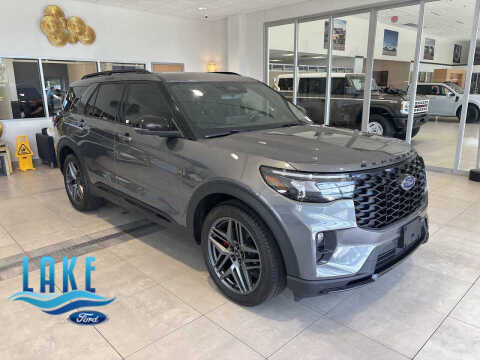 2025 Ford Explorer ST Photo