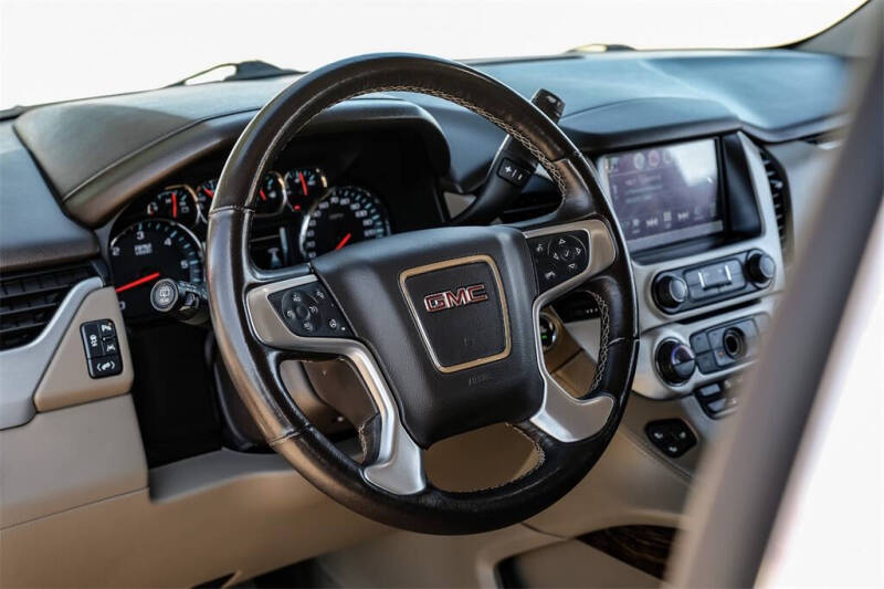 2019 GMC Yukon SLT