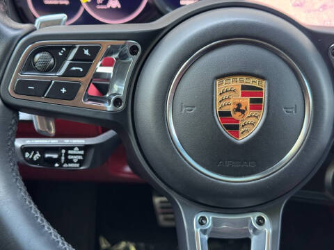 2022 Porsche Cayenne Turbo S E-Hybrid