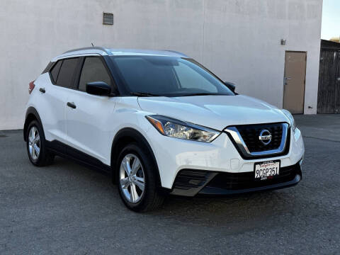 2018 Nissan Kicks S