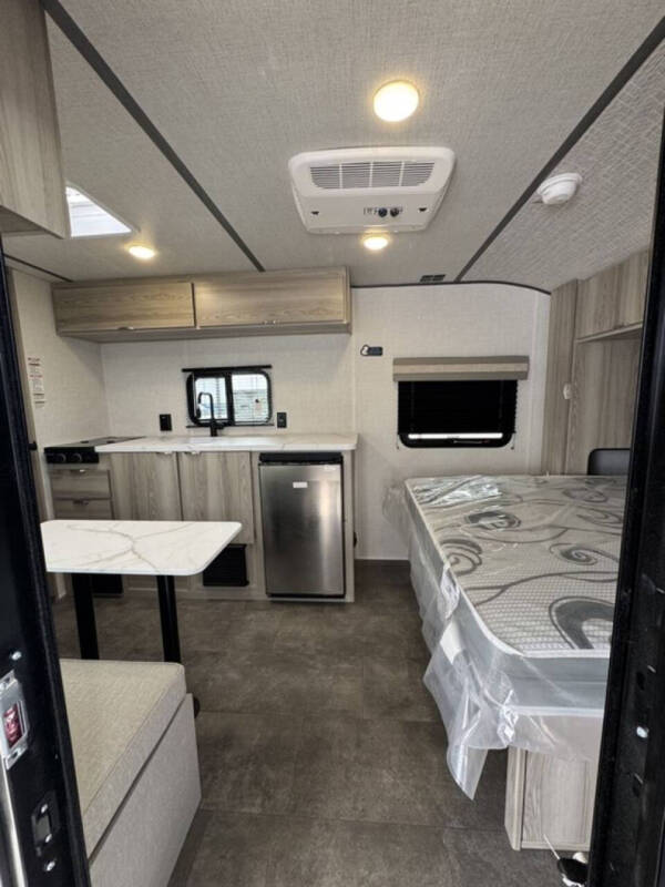 2025 Forest River Salem FSX Limited Edition Valu