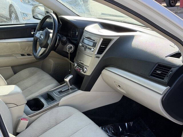 2011 Subaru Legacy 2.5i Premium