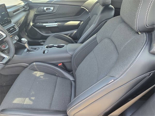 2025 Ford Mustang EcoBoost