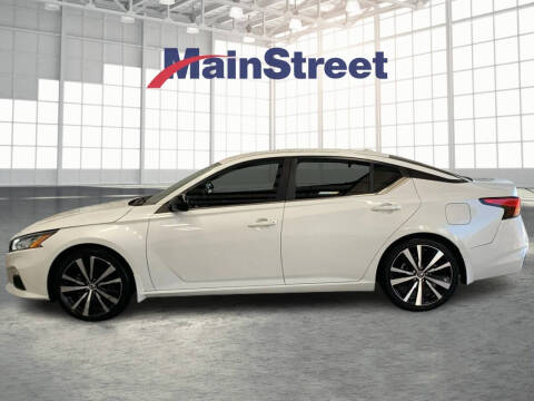 2022 Nissan Altima 2.5 SR