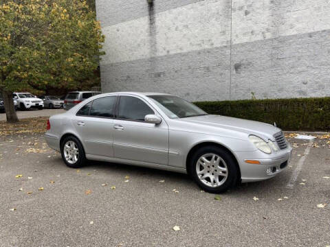 2003 Mercedes-Benz E-Class for sale at Select Auto in Smithtown NY