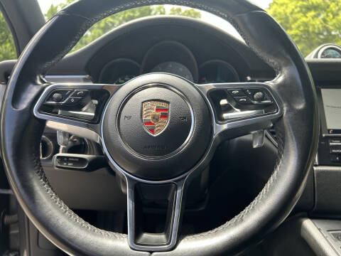 2015 Porsche Macan S