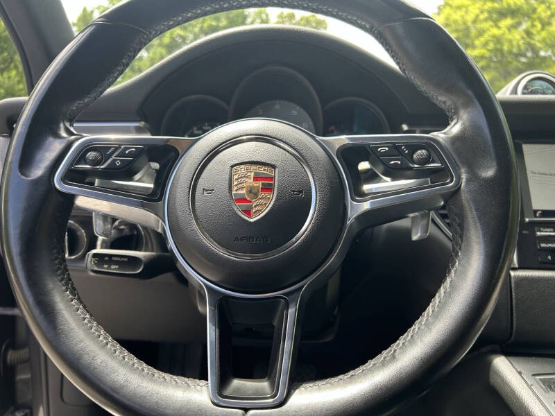 2015 Porsche Macan S