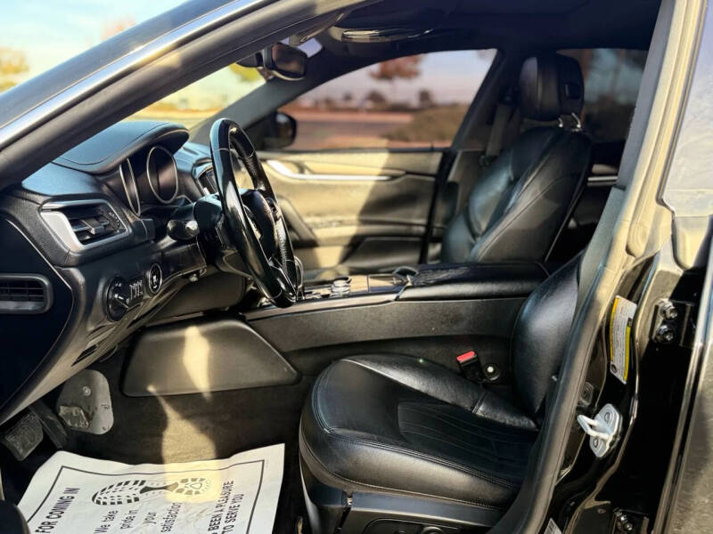 2017 Maserati Ghibli