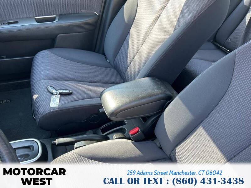 2009 Nissan Versa 1.8 S