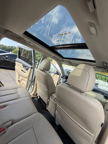 2016 Nissan Rogue SL