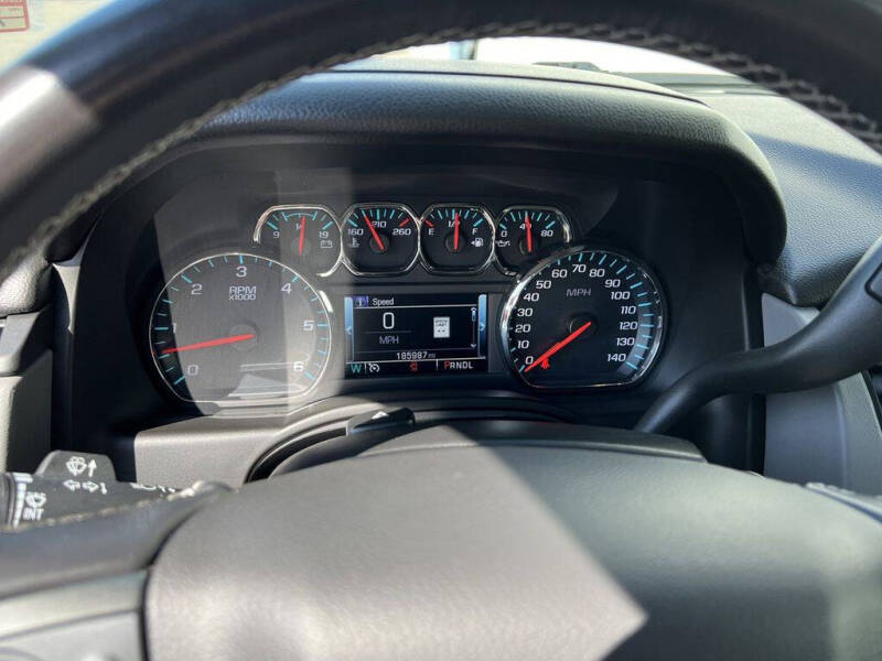 2019 Chevrolet Suburban LT