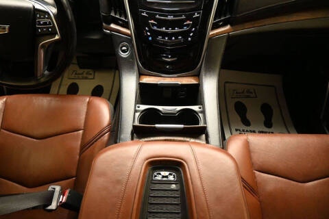 2018 Cadillac Escalade Luxury
