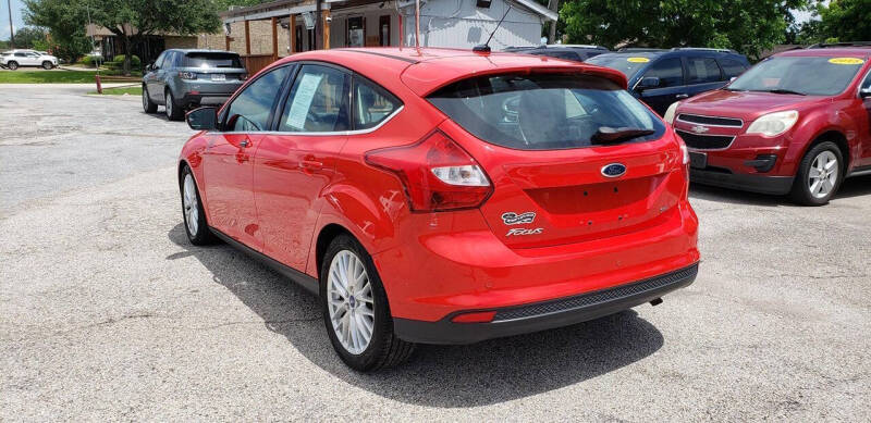 2012 Ford Focus SEL