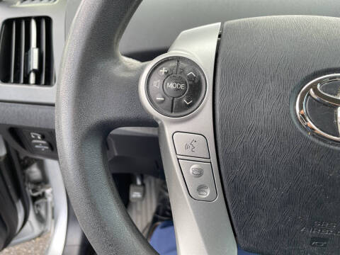 2012 Toyota Prius Three