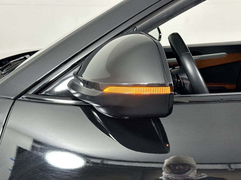 2020 Lamborghini Urus