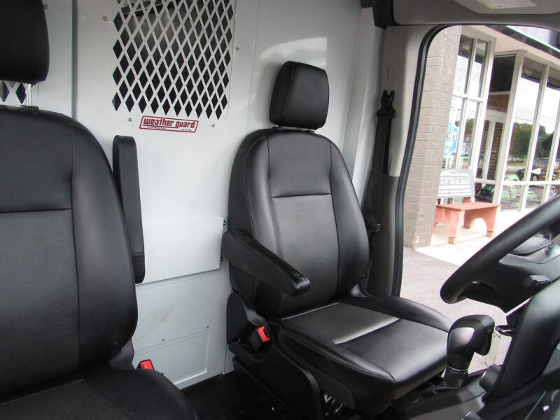 2024 Ford Transit 250