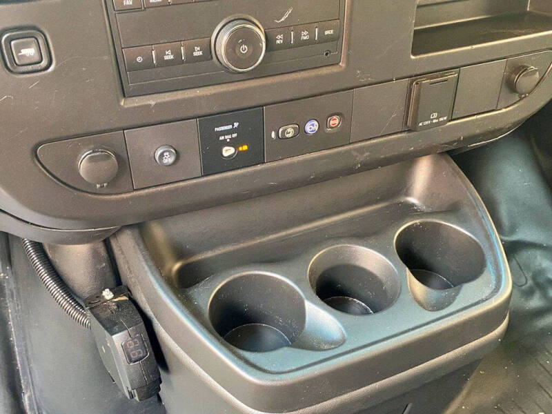 2019 Chevrolet Express 2500