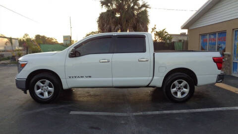 2018 Nissan Titan SV