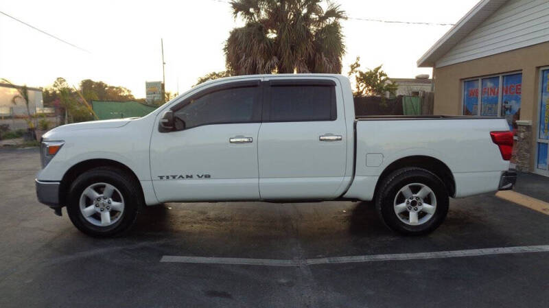 2018 Nissan Titan SV
