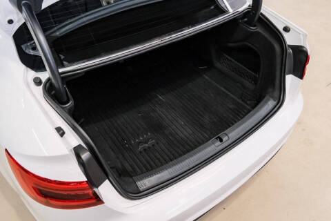 2017 Audi A4 2.0T quattro Premium