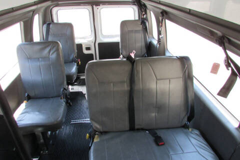 2011 Ford E-Series E-350 SD