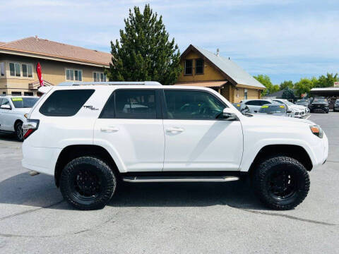 2018 Toyota 4Runner SR5