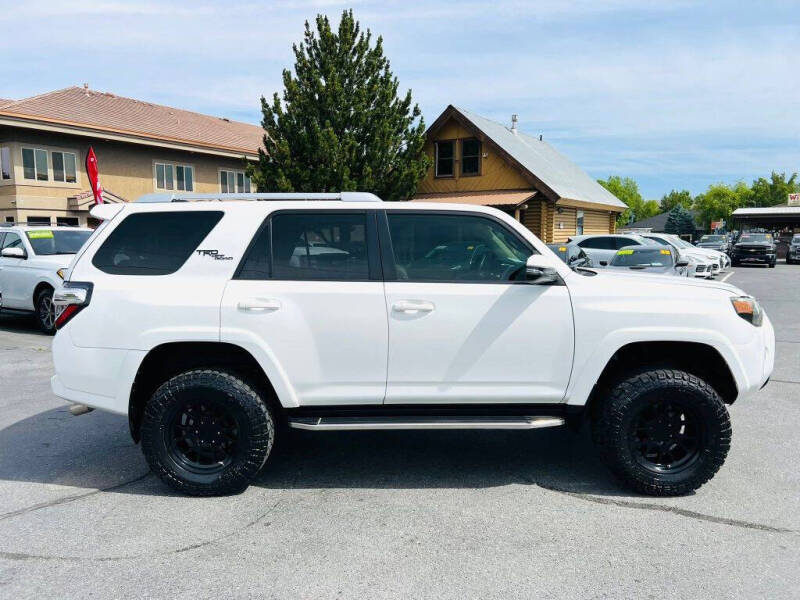 2018 Toyota 4Runner SR5